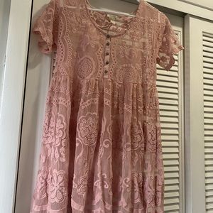Forever 21 Lacy pink blouse
